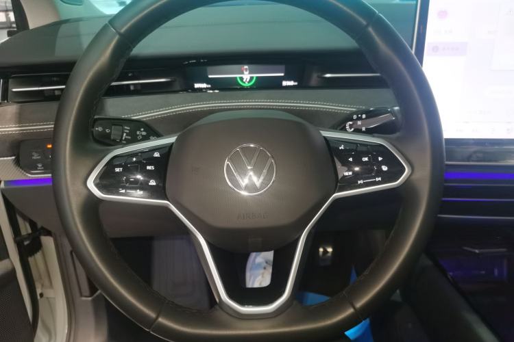 Used Volkswagen ID.7 VIZZION 2024 PRO Model Steering Wheel
