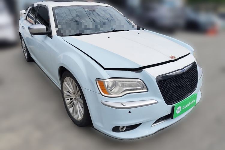 Used Chrysler 300C 2013 3.6L Prestige Edition
