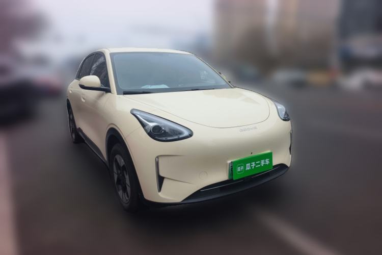 Used Geely Galaxy Geome 2025 410 km Free Version
