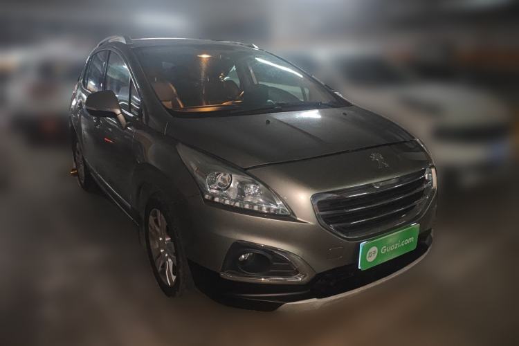 Used Peugeot 3008 2015 2.0L Automatic Trend Edition Front Right 45 Deg