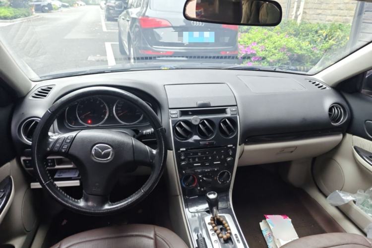 Used Mazda 6 2012 2.0L Automatic Fashion Edition Center Console