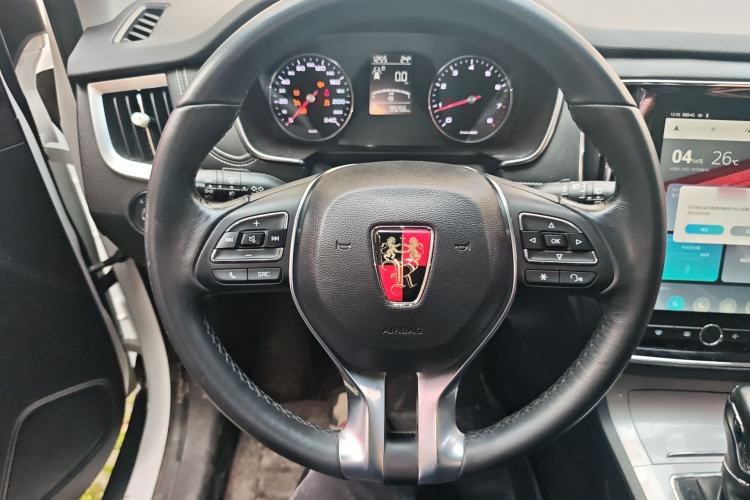 Used Roewe RX5 2018 20T Two-Wheel Drive Automatic Internet Smart Edition
