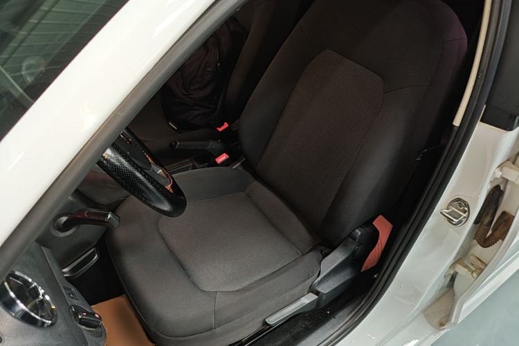 Used Volkswagen Jetta 2017 1.4L Manual Fashion Edition