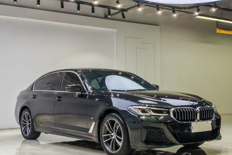 Used BMW 5 Series 2022 Second Facelift 525Li M Sport Package