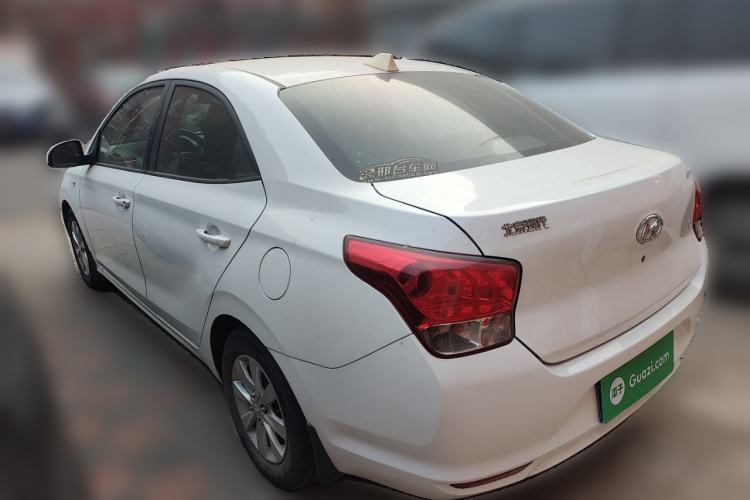 Used Hyundai Verna (older generation) 2017 1.4L Manual Refreshed Version China VI Standard