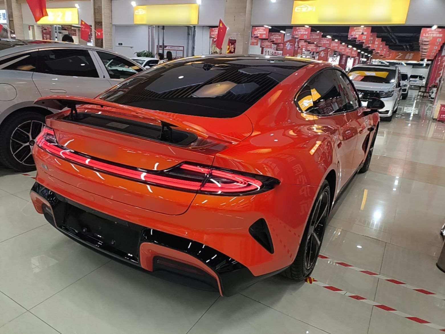 Xiaomi Auto SU7 2024 Four-Wheel Drive Ultra-Long Range Advanced Intelligent Driving Max Edition — снимка 6