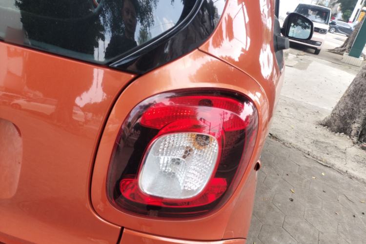 Used smart fortwo 2015 1.0L 52 kW Hardtop Passion Edition
