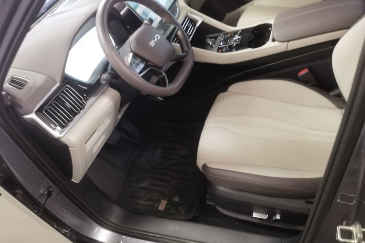 Used BYD Song PLUS New Energy 2025 EV 520km Premium Version
