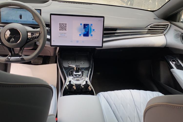 Used BYD Seal 2022 700 km Long-Range Rear-Wheel-Drive Version
