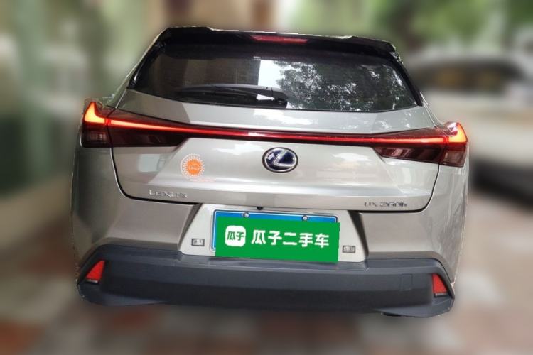 Used Lexus UX 2020 260h Explore-Cool Edition