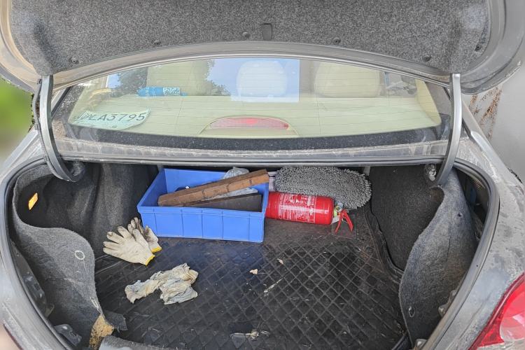 Used Volkswagen Lavida 2011 1.4 TSI DSG Prestige Edition Trunk