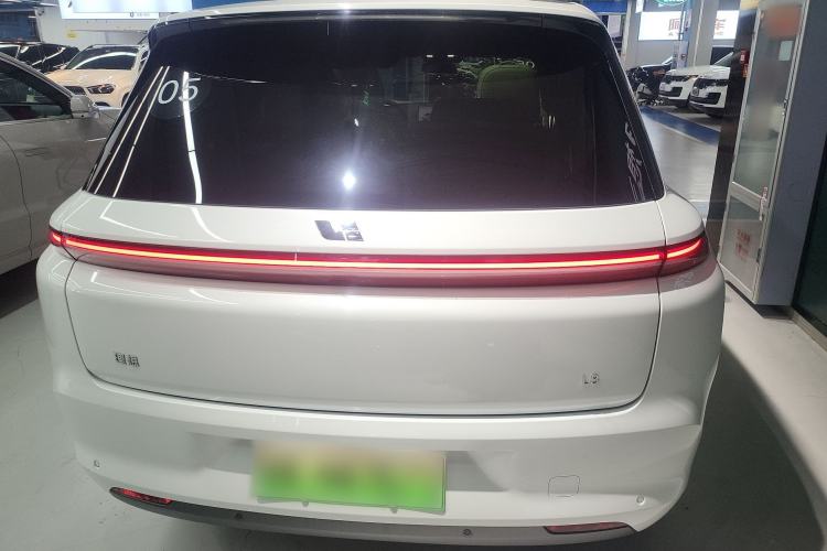 Used Li Auto L8 2025 Ultra Smart Refreshed Edition
