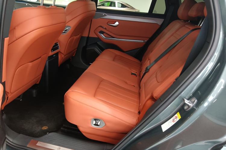 Used BYD Tang L 2025 DM 200KM Four-Wheel Drive LiDAR Flagship Model Left Rear Seat