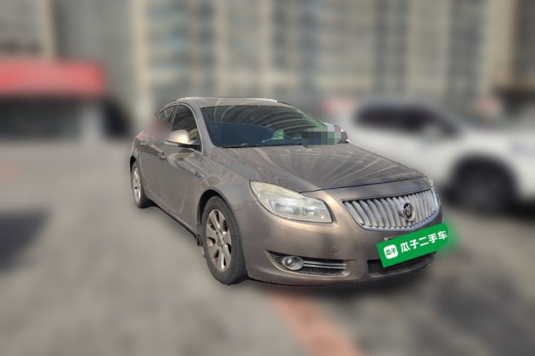 Used Buick Regal 2009 2.0L Elite Edition Front Right 45 Deg