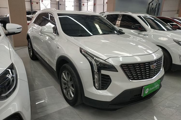 Used Cadillac XT4 2018 28T Two-Wheel Drive Tech Version