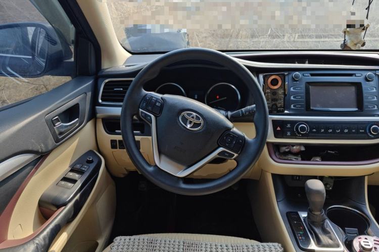 Used Toyota Highlander 2015 2.0T Four-Wheel Drive Elite Edition 7-Seater
