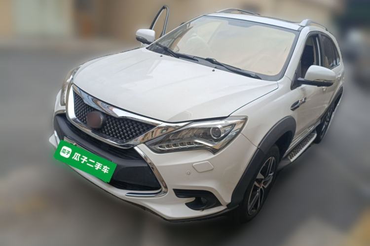 Used BYD Tang New Energy 2015 2.0T Four-Wheel-Drive Flagship Model