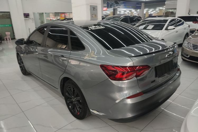 Used Chevrolet Monza 2020 Light Hybrid Redline 320T Dual-Clutch Joyful Edition
