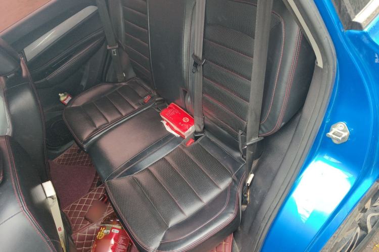 Used Cowin X3 2017 1.6L CVT Enthusiast Edition China V Standard Left Rear Seat