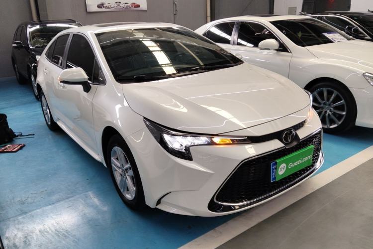Used Toyota Levin 2019 185T CVT Luxury Edition China VI Standard Front Right 45 Deg