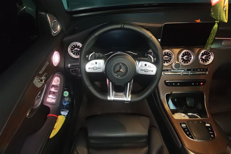 Used Mercedes-Benz GLC 2020 GLC 300 L 4MATIC Luxury Model
