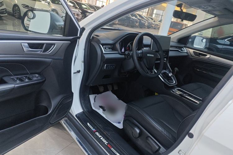 Used Haval M6 2021 PLUS 1.5T Manual Luxury Smart Connectivity Model
