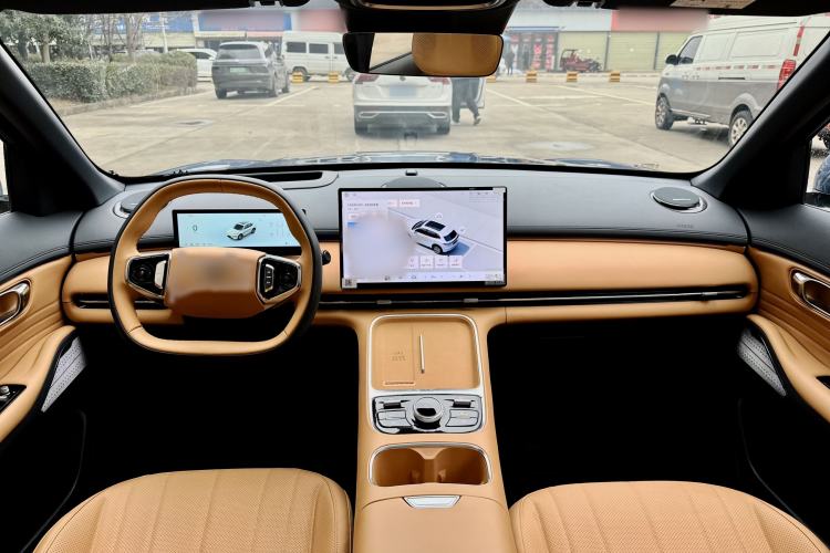 Used Geely Galaxy Galaxy Xingjian 7 EM-i 2025 120km Flagship Edition
