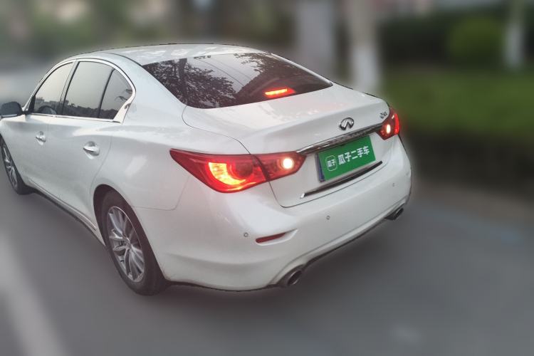 Used Infiniti Q50L 2016 2.0T Comfort Edition
