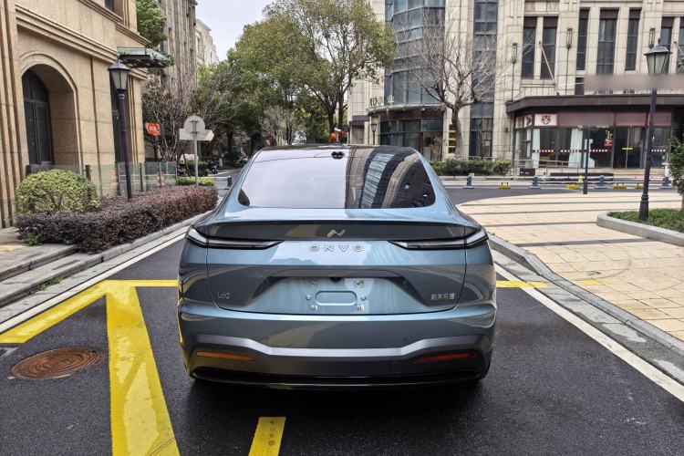 Used ONVO L60 2024 60 kWh Rear-Drive Version
