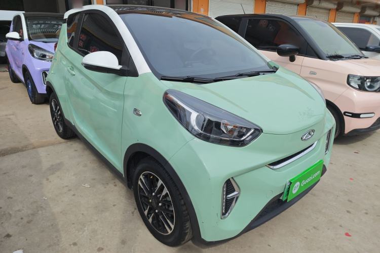 Used Chery QQ Little Ant 2023 251km True Love Edition Lithium Iron Phosphate Front Right 45 Deg