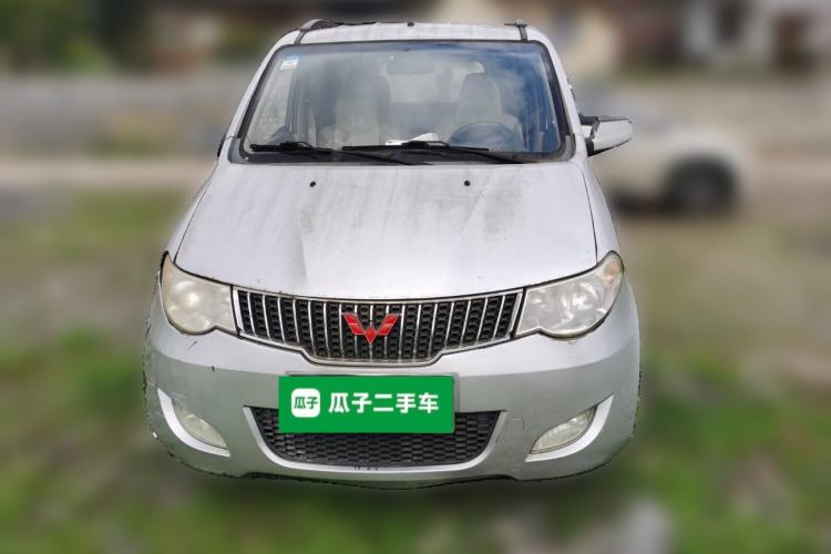 Used Wuling Hongguang 2010 1.4L Luxury Model
