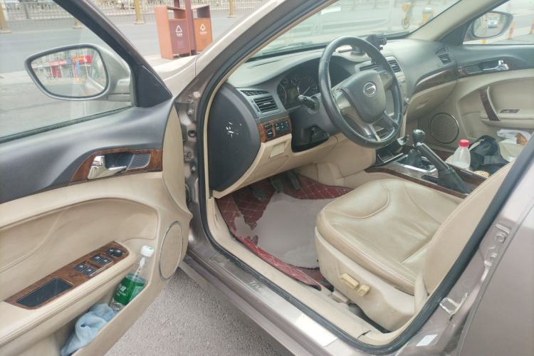 Used GAC Trumpchi GA5 2011 2.0L Manual Elite Edition
