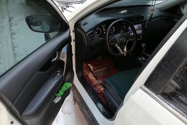 Used Nissan X-Trail 2021 2.0L CVT 2WD XE Fashion Edition
