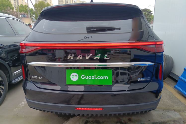 Used Haval H6 2024 1.5T Two-Wheel-Drive Classic Edition
