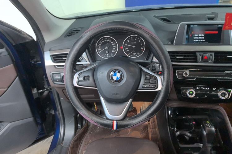 Used BMW X1 2018 sDrive18Li Luxury Model Steering Wheel