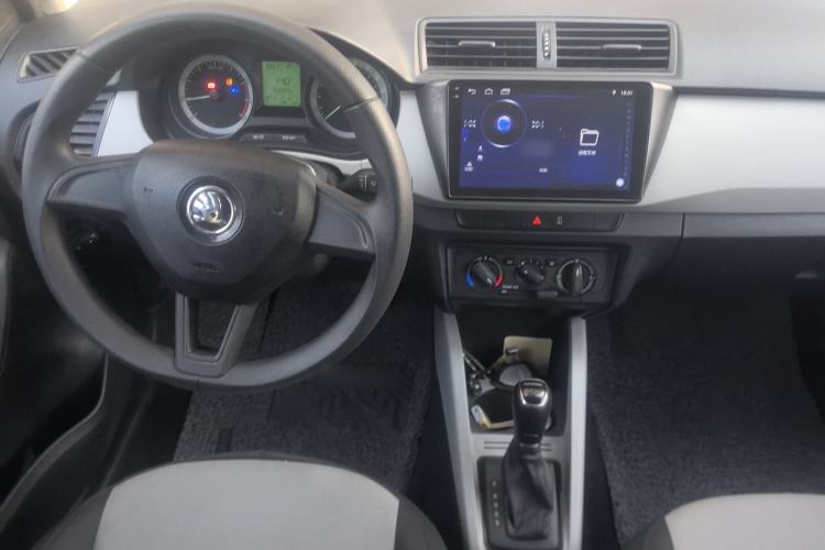 Used Skoda Fabia 2017 1.4L Automatic Car Enjoy Edition
