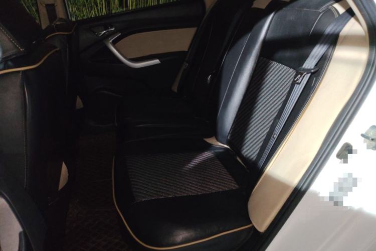 Used CHANGAN Alsvin V7 2015 1.6L Manual Joyful Edition China IV