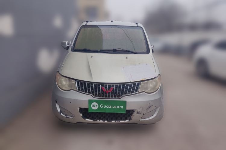 Used Wuling Hongguang 2010 1.4L Base Version
