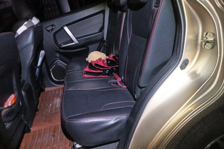 Used Geely Auto GX7 2014 2.0L Automatic Value Edition