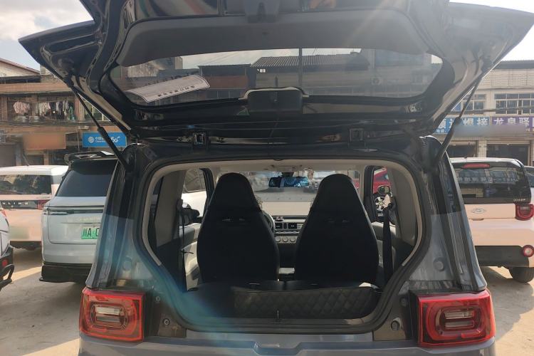 Used Wuling Hongguang MINIEV 2021 Macaron Premium Model – Lithium Iron Phosphate