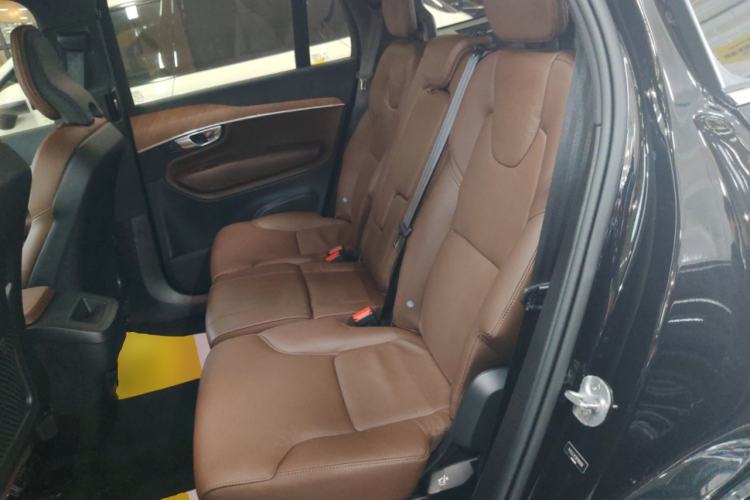 Used Volvo XC90 2024 B5 SmartDrive Luxury Edition 5 Seats