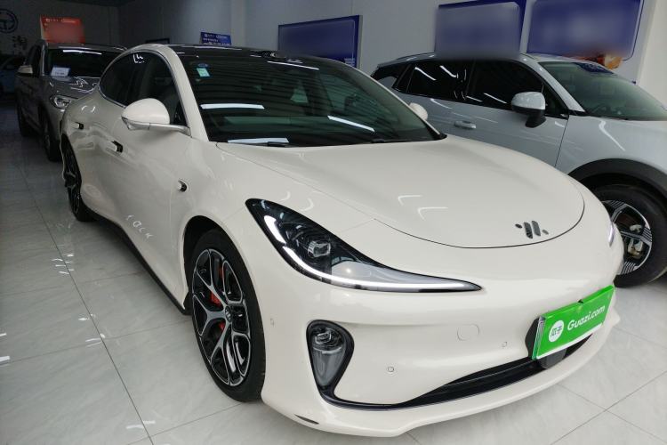 Used IM L6 2025 Ultra Model
