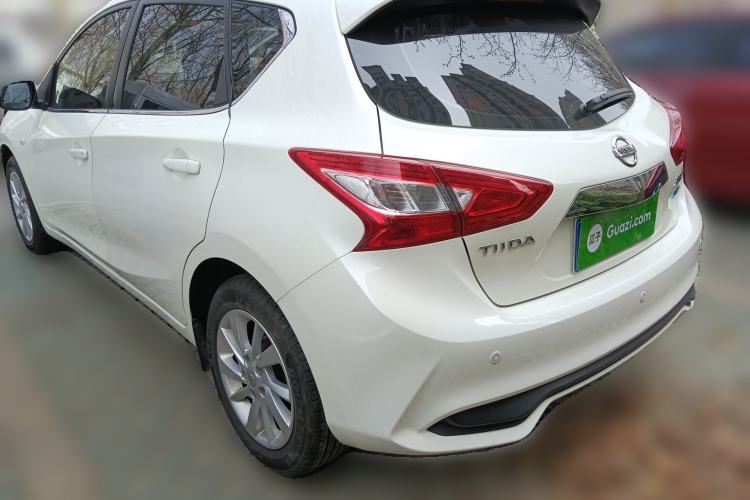 Used Nissan Tiida 2016 1.6L CVT Cool Dynamic Edition
