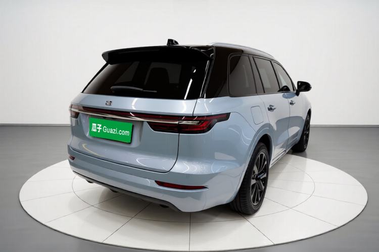 Used Li Auto ONE 2021 Extended-Range 6-Seater Version Rear Right 45 Deg