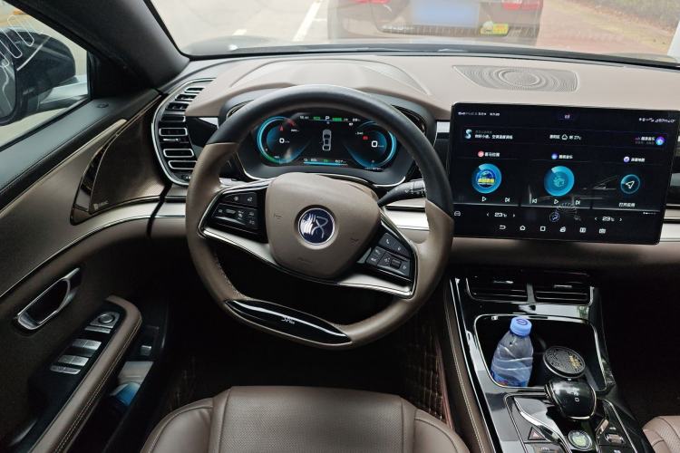 Used BYD Han 2020 EV Long-Range Luxury Model Steering Wheel