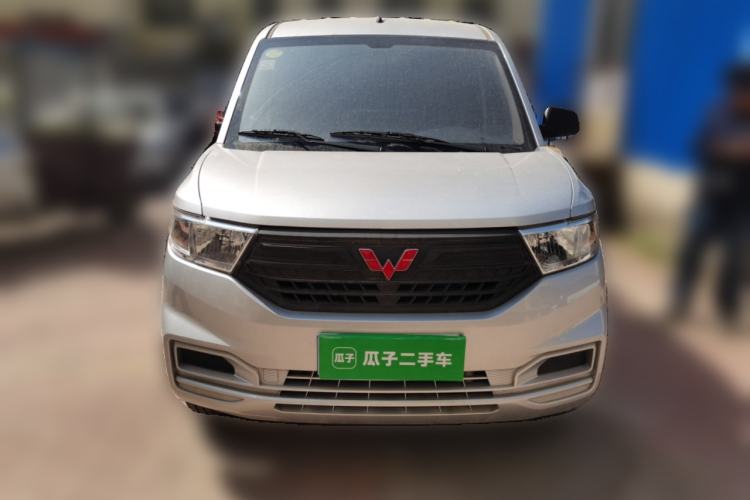 Used Wuling Hongguang V 2019 1.5L Jingqu Version China VI LAR
