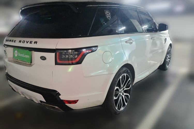 Used Land Rover Range Sport 2021 3.0 L6 YAO Black Edition
