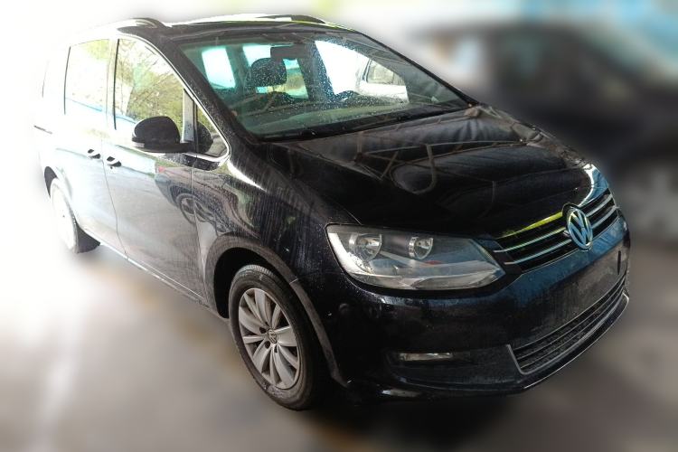 Used Volkswagen Sharan 2013 1.8TSI Standard Model Euro IV Front Right 45 Deg