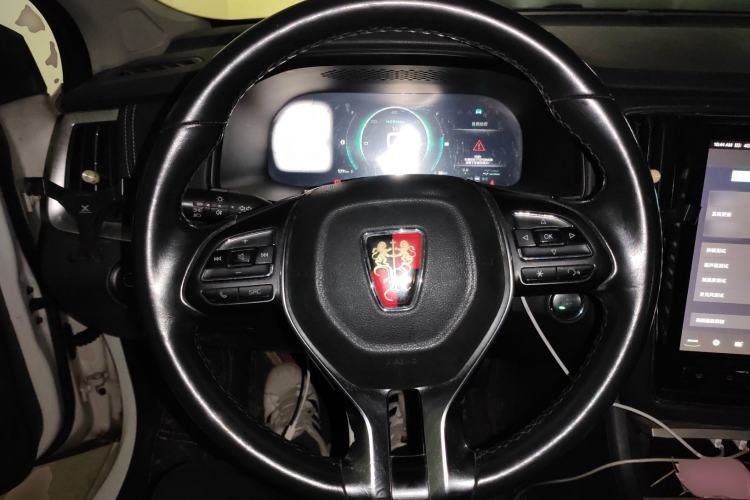 Used Roewe i6 New Energy 2017 45T Hybrid Connect & Smart Enjoyment Edition