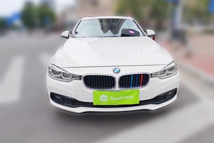 Used BMW 3 Series 2016 320i Fashion Model